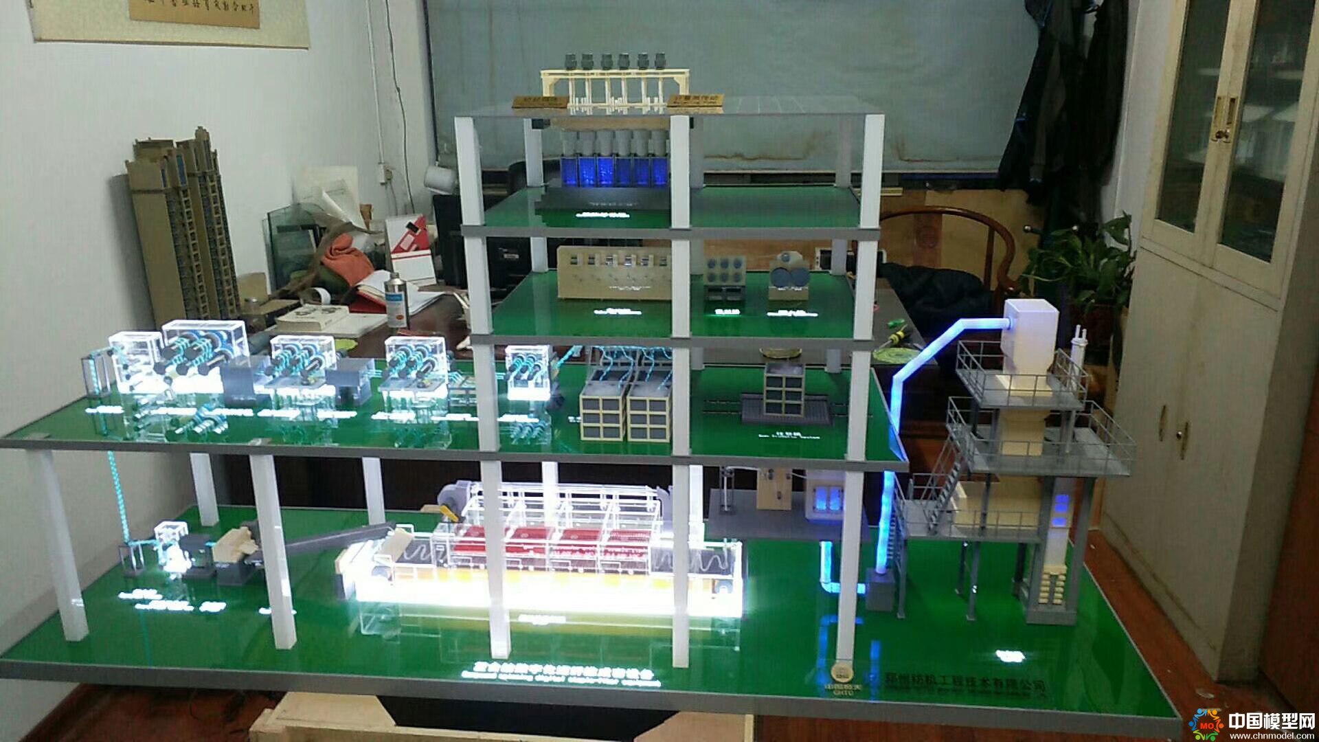 樓盤沙盤模型制作、別墅沙盤模型制作、城市規(guī)劃沙盤制作、建筑模型設(shè)計(jì)制作、工業(yè)模型設(shè)計(jì)制作、數(shù)字多媒體沙盤制作