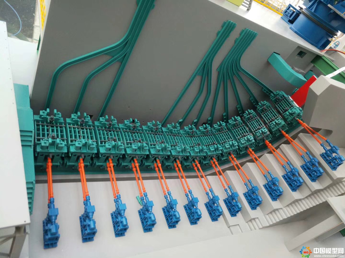 樓盤沙盤模型制作、別墅沙盤模型制作、城市規(guī)劃沙盤制作、建筑模型設(shè)計(jì)制作、工業(yè)模型設(shè)計(jì)制作、數(shù)字多媒體沙盤制作