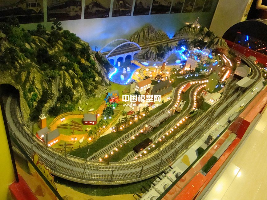 智能交通模型 ,智能停車(chē)場(chǎng)模型 ,智慧城市智能公交系統(tǒng)模型