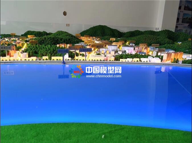 大洋鎮(zhèn)小城鎮(zhèn)環(huán)境整治沙盤(pán)模型