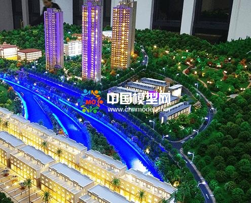 山體沙盤模型因地形而復(fù)雜或簡單步驟不能少