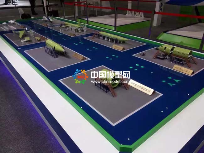 中國(guó)商飛C919大型客機(jī)總裝制造中心沙盤模型