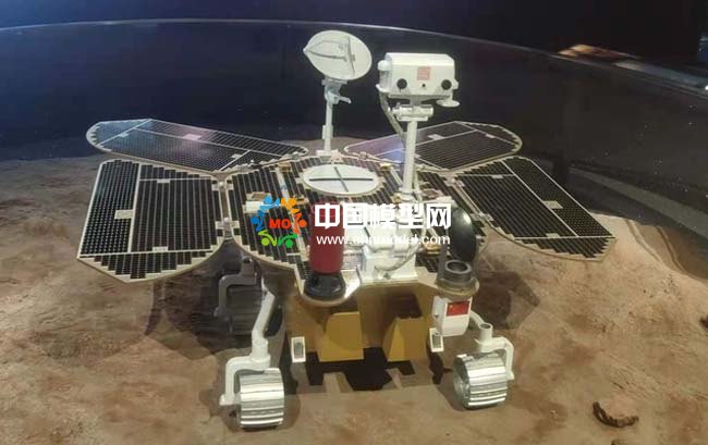 天問(wèn)一號(hào)火星探測(cè)器模型