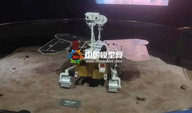 天問(wèn)一號(hào)火星探測(cè)器模型