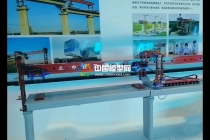 橋梁施工架橋機(jī)模型